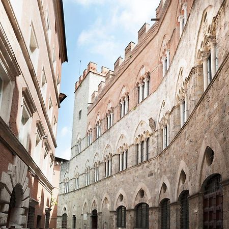 Violante House Appartamento Siena Eksteriør billede